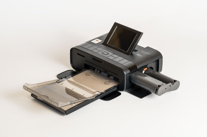 L'imprimante Canon Selphy  et ses cassette de papier et d'encre